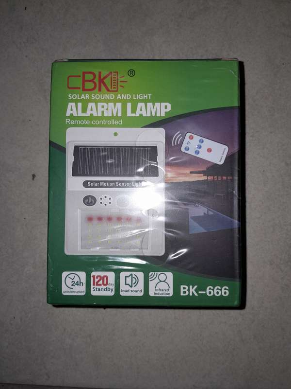 Solar alarm lamp
