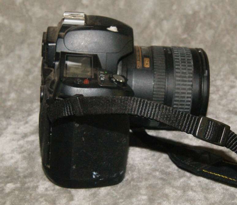 Nikon D70 AF-5 Nikkor 18-70mm camera