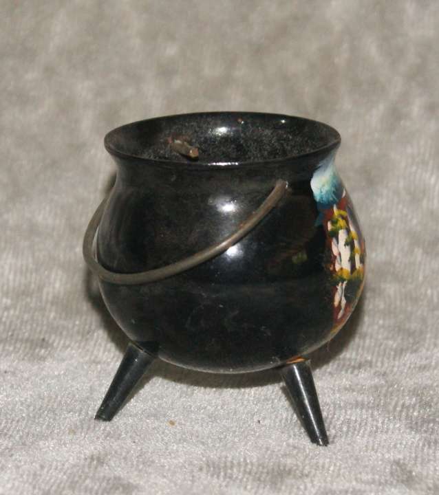 Vintage hand painted miniature "Oribi Gorge" enamel potjie pot