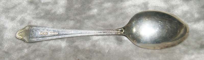 Hallmarked silver Sheffield 1928 teaspoon (20g) @ ccrraazzyy low R1 start
