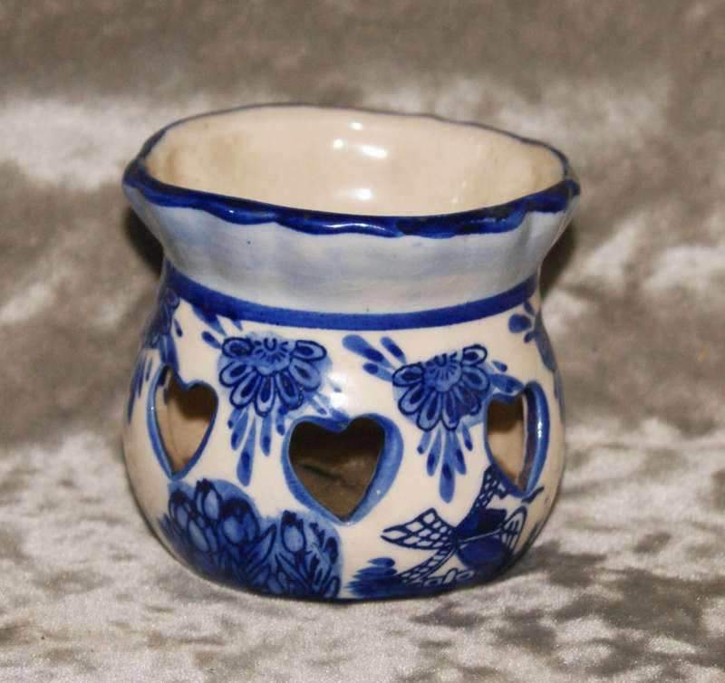 Blue Delft hand painted Holland votif candle holder