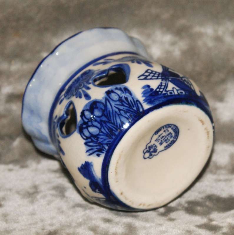 Blue Delft hand painted Holland votif candle holder