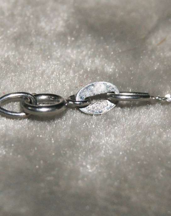 14ct White gold necklace with 13x 8mm Tahitian pearls