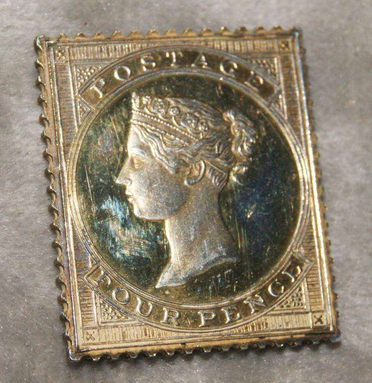 Hallmarked silver "stamps of royalty" replica no4 (9.7g) @ crazy low R1 start