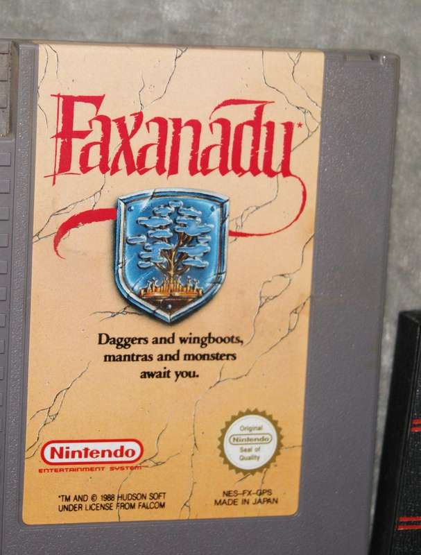 Nintendo NES "Faxanadu game cartridge in protective case (excellent condition) @ crazy low R1 start