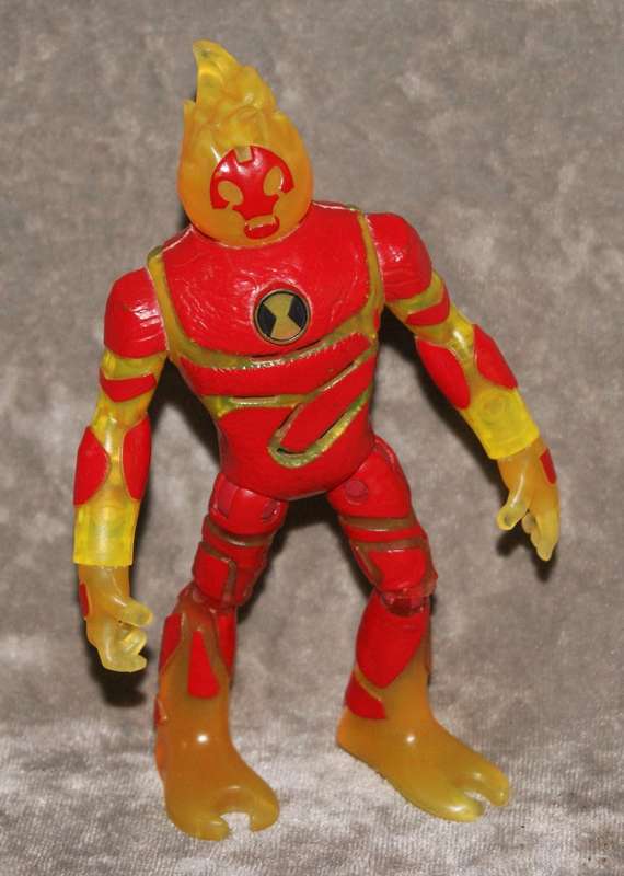 Ben 10 "Heatblast" power up action figure