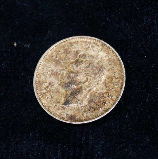 1945 South African Tickey 3d @ crazy low R1 start
