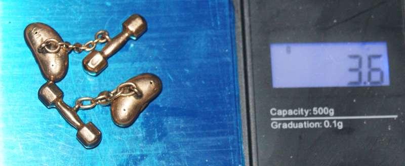 Pair of 9ct Gold Bean Shaped Cufflinks (3.6g) @@@ CRAZY LOW R1 START