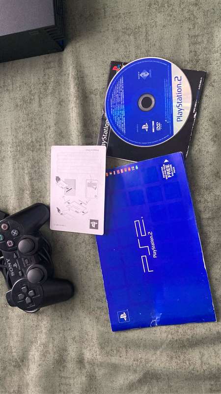 PlayStation 2 PHAT Bundle
