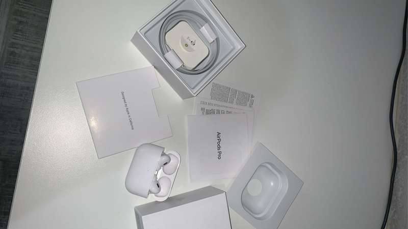 Apple AirPods Pro 2nd Generation