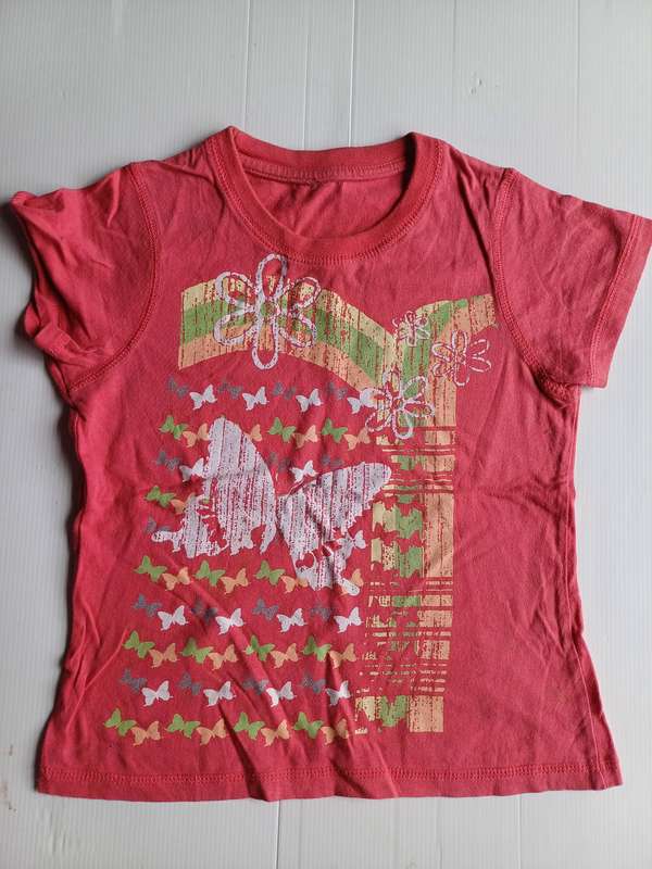 Girl Top (Size 5-6years)