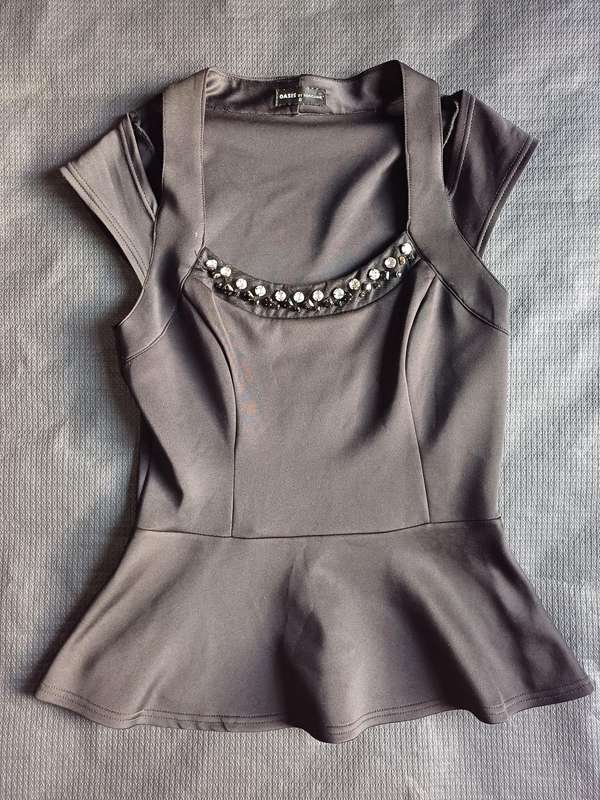 Ladies Oasis Fashion Top (Size 12)