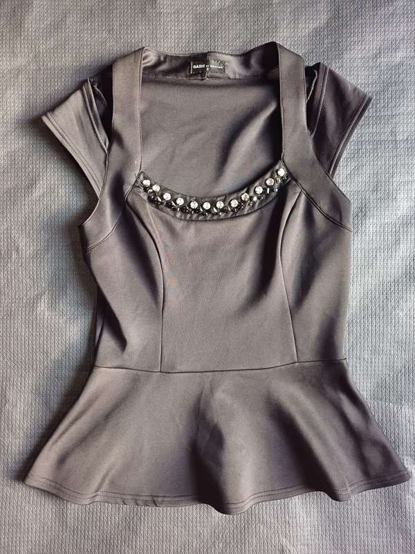 Ladies Oasis Fashion Top (Size 12)