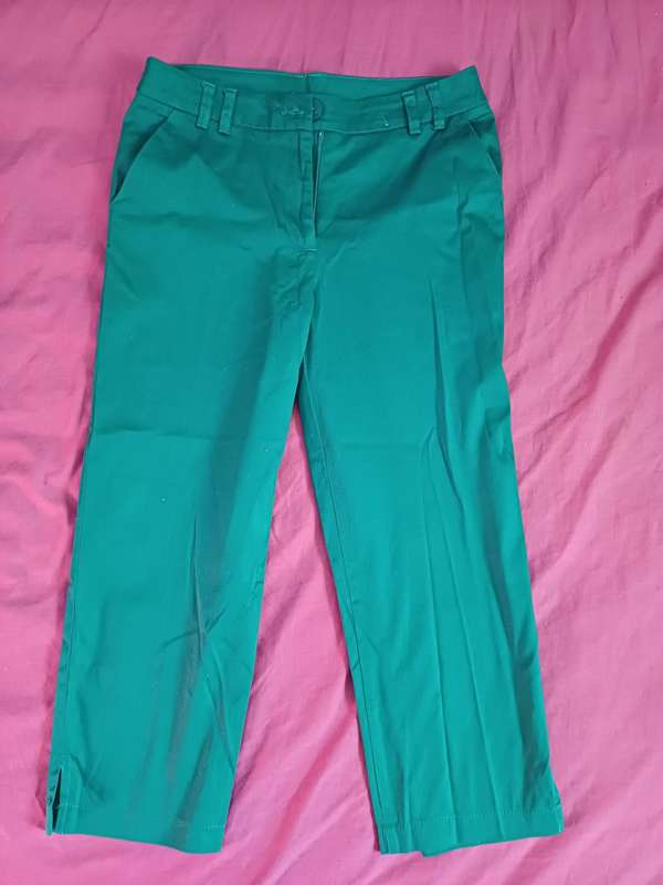 Ladies 3/4 Pants Miladys (Size 8)