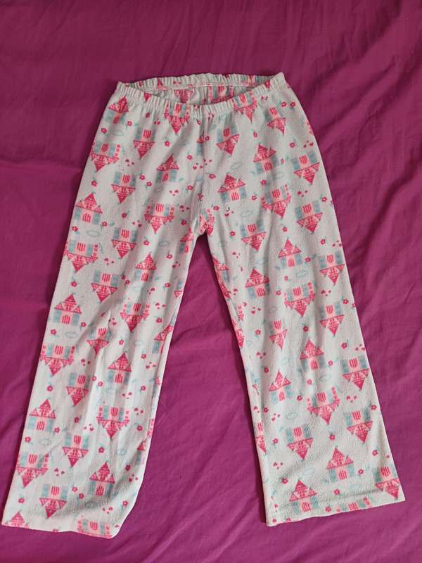Girls Pjs Pants I.Q (Size 7-8years)