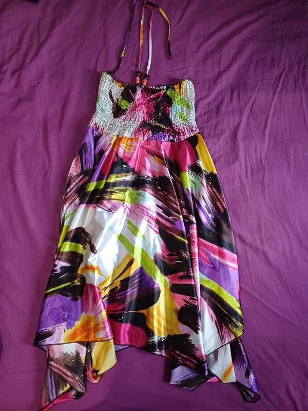 Ladies Dress (Size L)