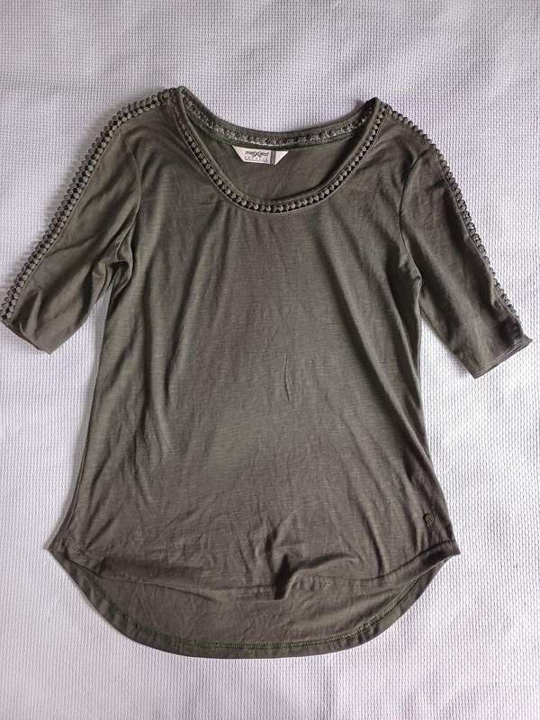 Ladies Top Maxed (Size M)