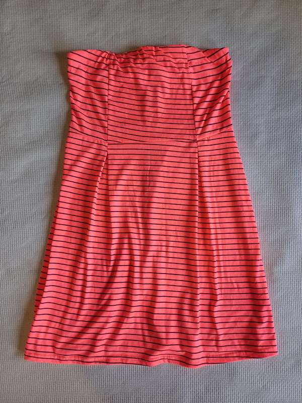 Ladies Dress (Size M)