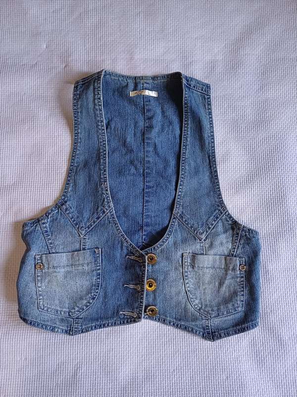 Ladies Top RT (Size L)
