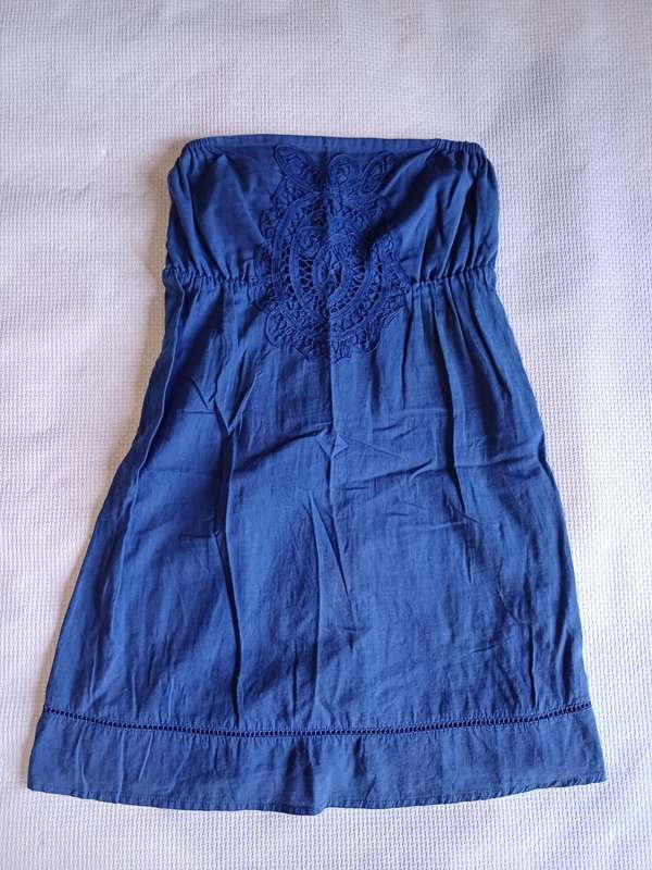 Ladies Top (Size M)