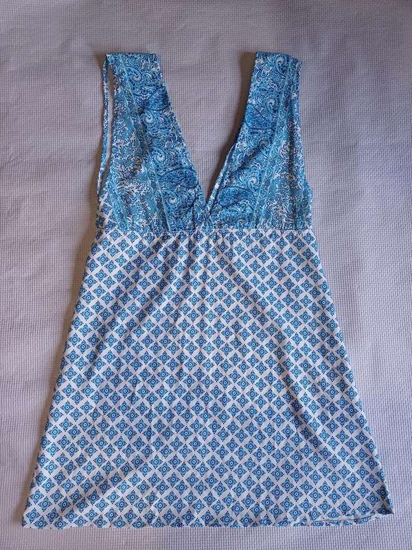 Ladies Top (Size L/XL)