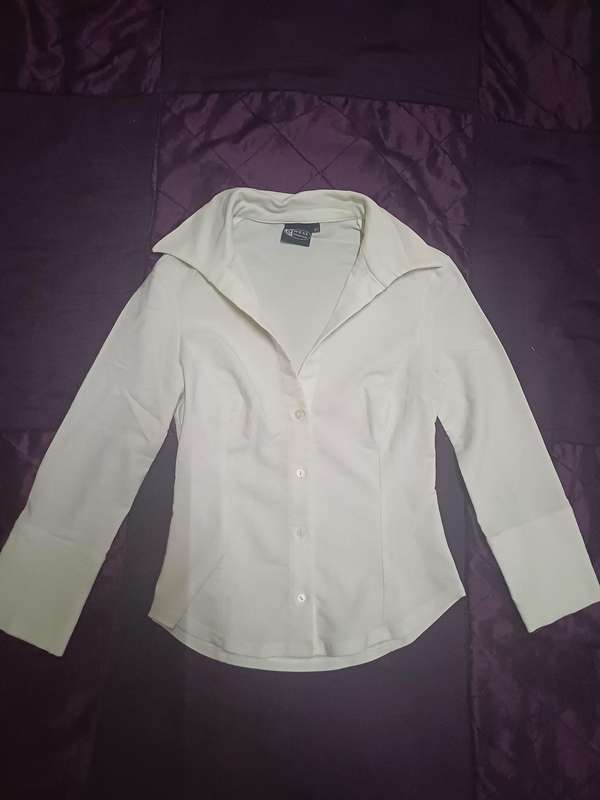 Ladies 3/4 Top Inwear (Size 32)