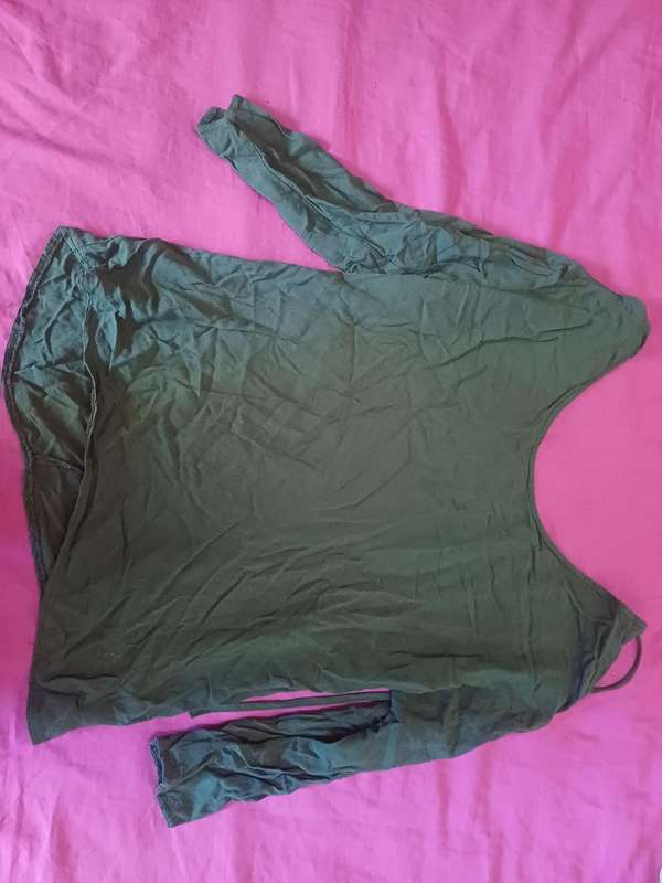 Ladies 3/4 Top (Size L)