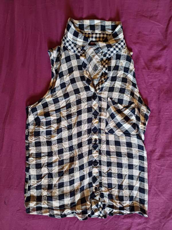 Ladies Top Fashion Express (Size 12)