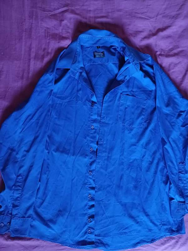 Mens Longsleeve Shirt (Size 46)