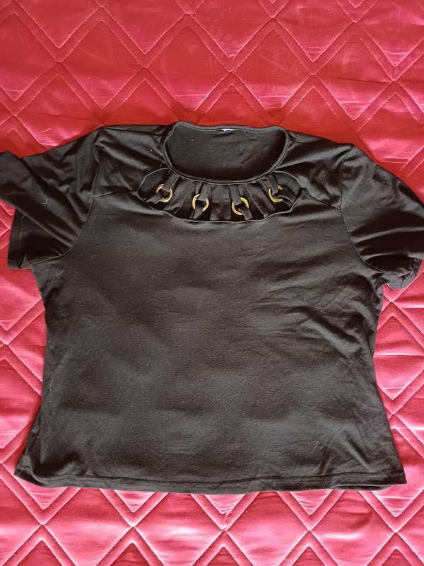 Ladies Top (Size XL)