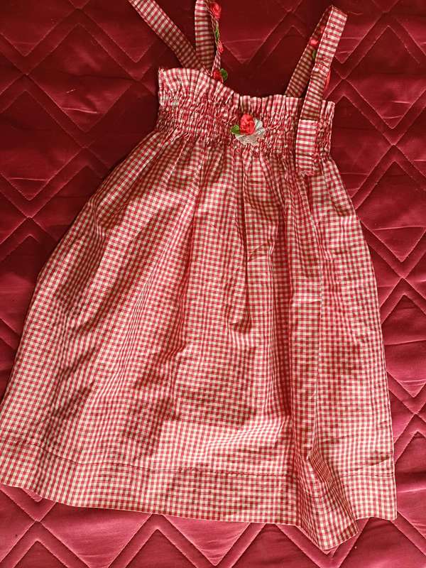 Girl Dress (Size 4-5years)