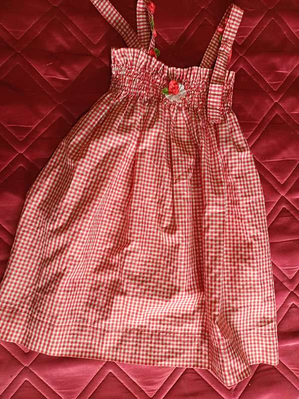 Girl Dress (Size 4-5years)