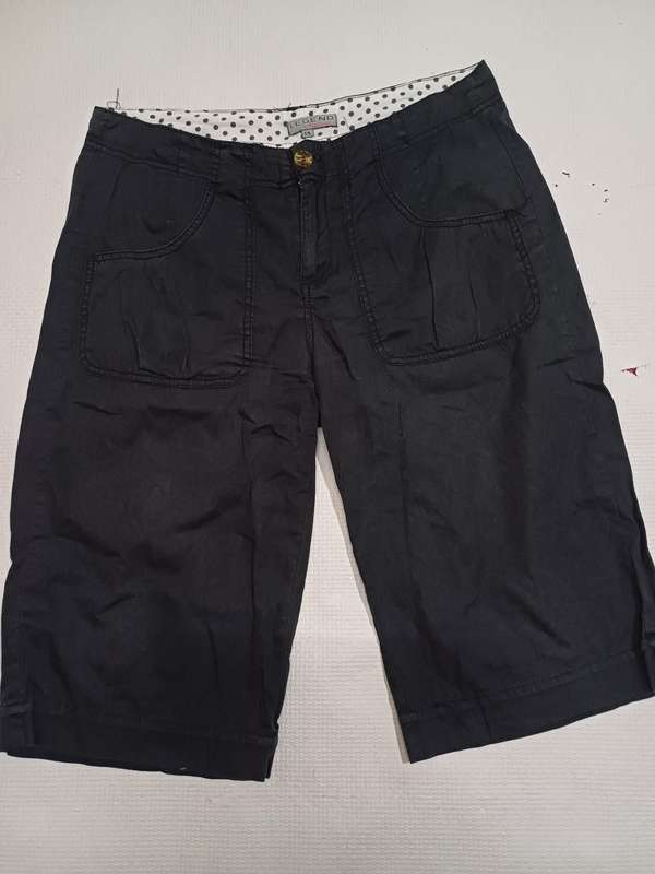 Ladies Short Legend (Size 10)