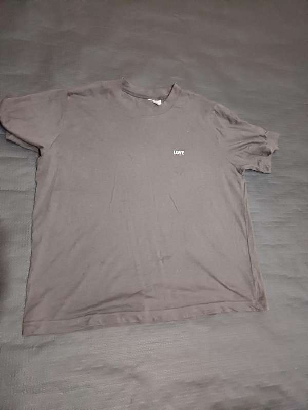 Ladies Top (Size M)
