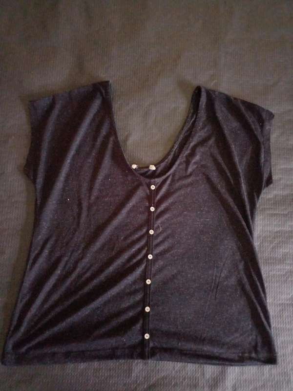 Ladies Top (Size M/L)
