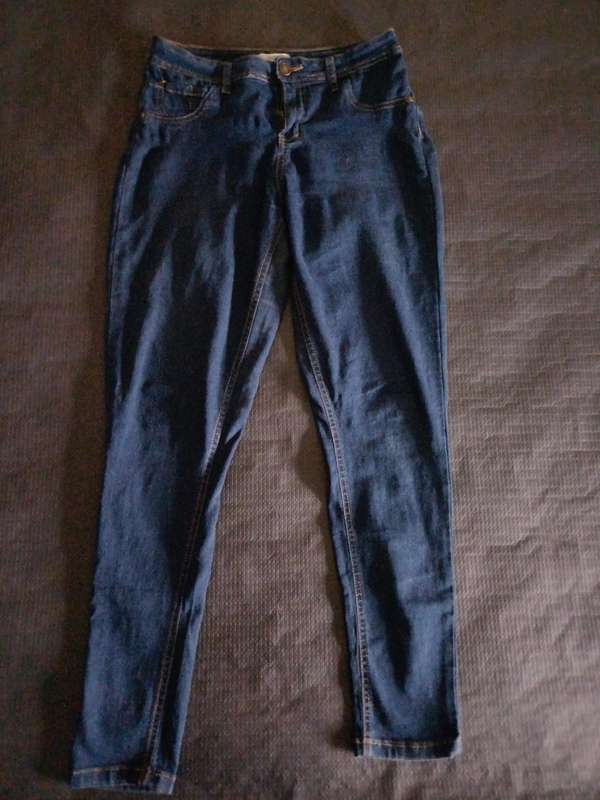 Ladies Pants Free 2BU (Size 10)