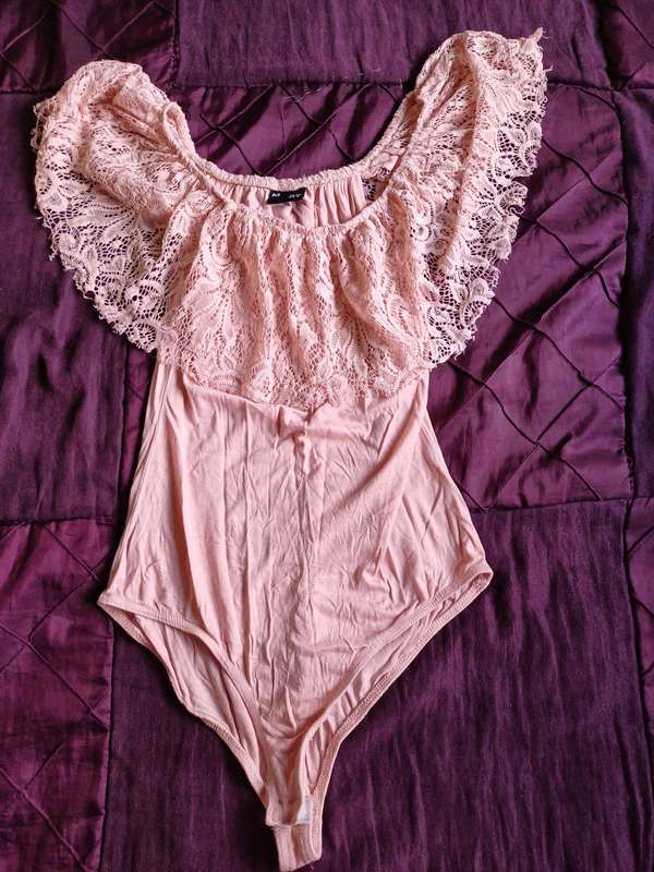 Ladies Bodysuit (Size M)