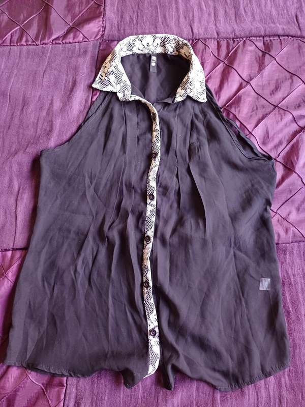 Ladies RT Top (Size M)