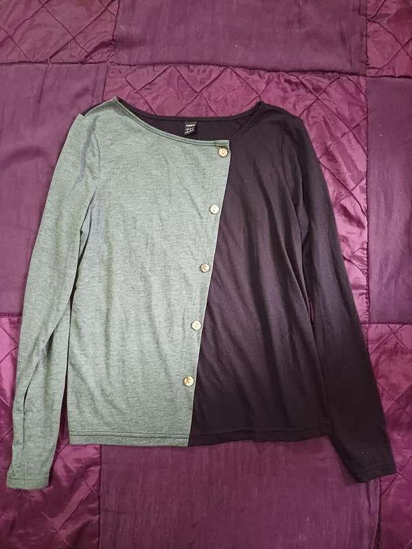 Ladies Top Shein (Size M)