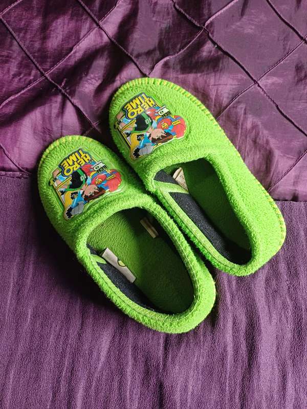 Boys Shoes (Size 13)