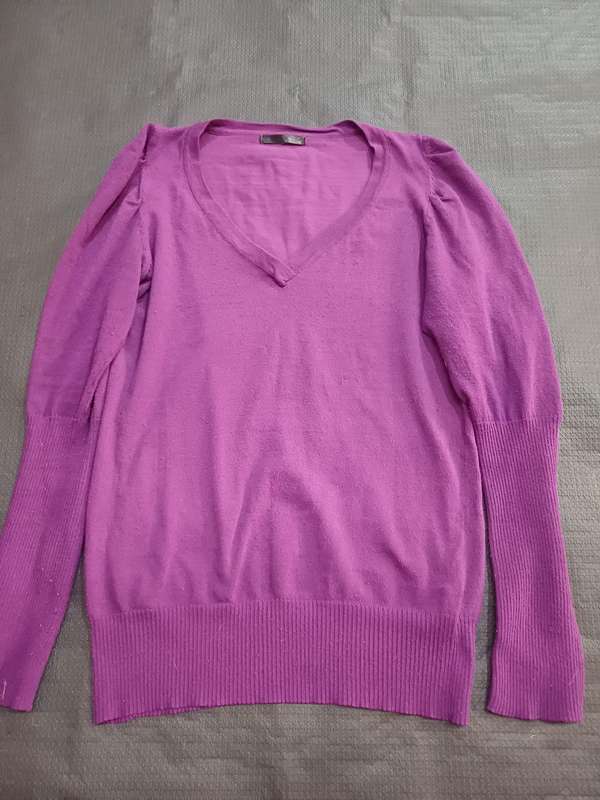 Ladies Top (Size M)