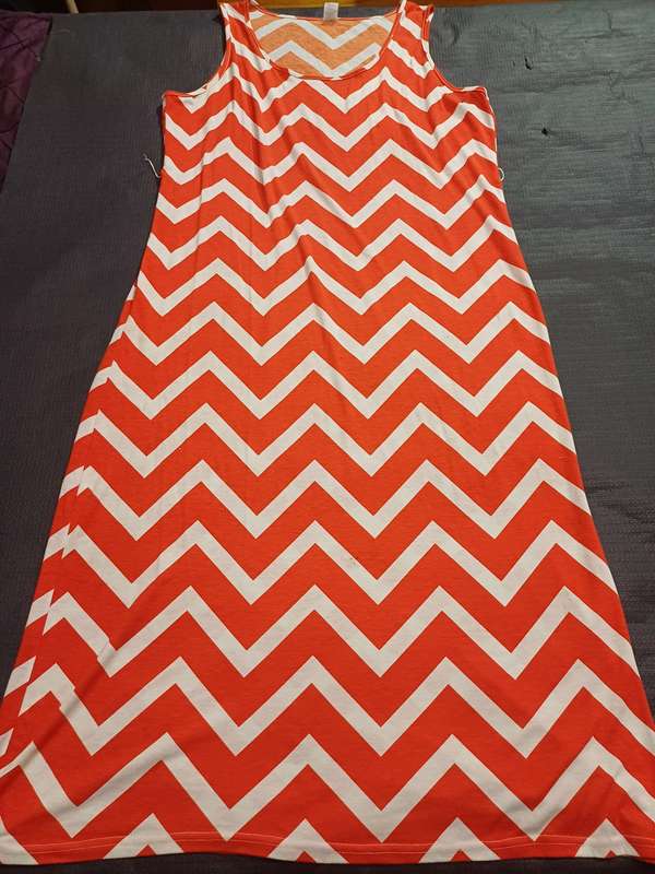 Ladies Dress Image (Size 44)