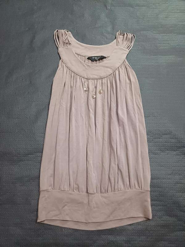 Ladies Top Petite (Size 10)