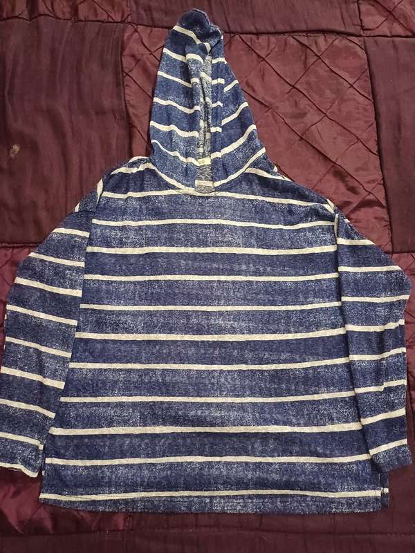 Ladies Hoodie Top (Size M)
