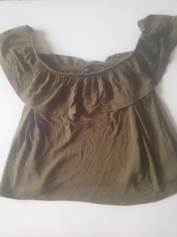 Ladies Top RT (Size M)