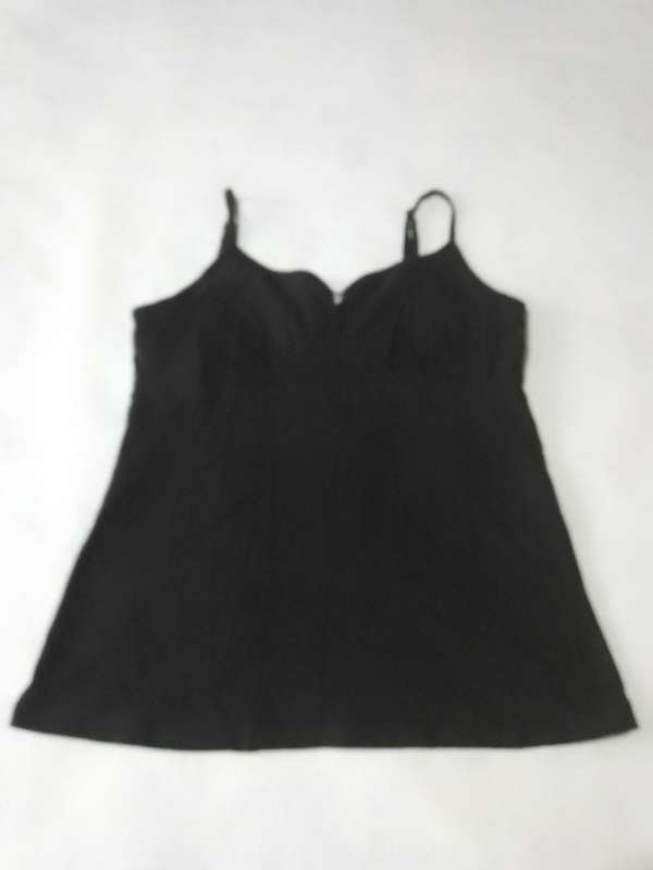 Ladies Bodyline Top (Size L)