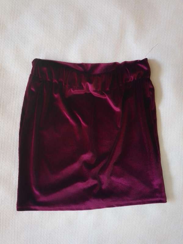 Ladies Skirt (Size M/L)