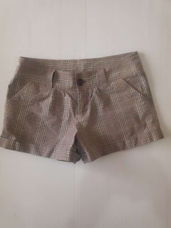 Ladies Short American Era (Size 8)