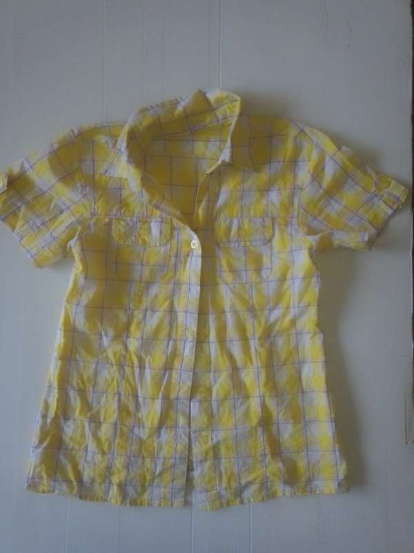 Girl Shirt Red Curl (Size 11-12years)