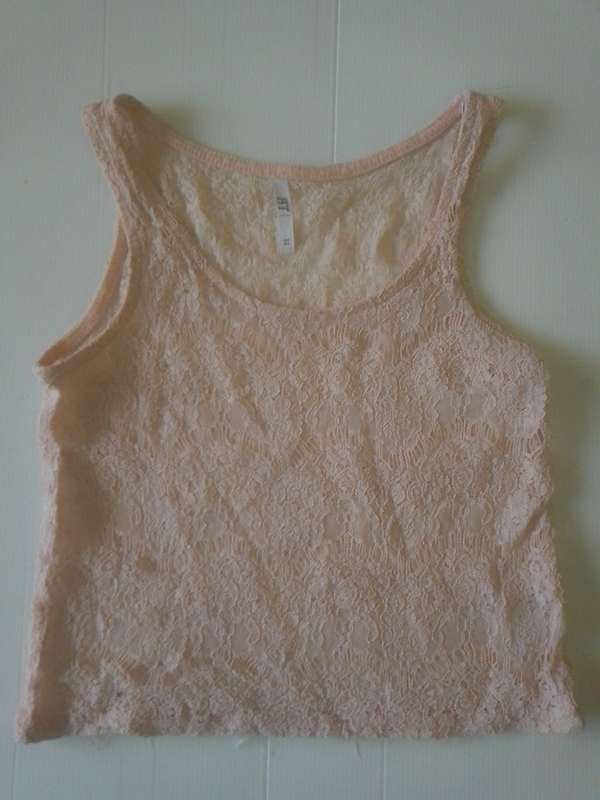 Ladies Top (Size S)